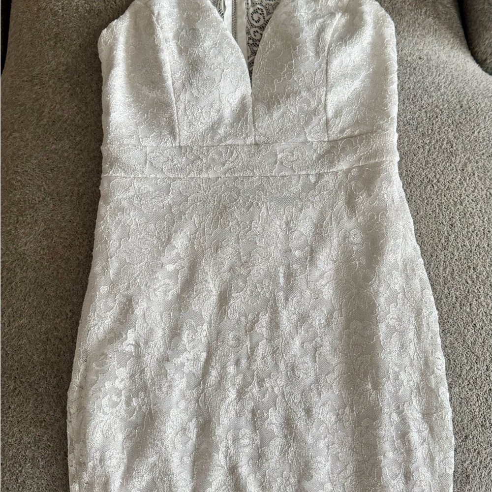 Emerald Sundae Strapless White Lace Dress